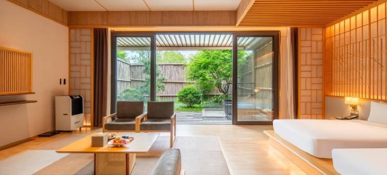 上海百万石温泉酒店(比斯特购物村店)图片