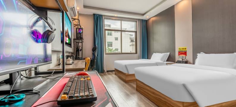 竞悦电竞酒店(信丰西河北路店)图片