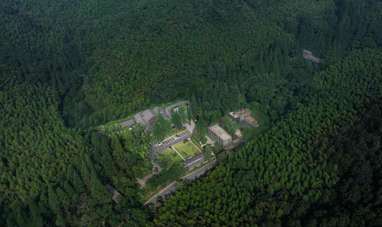 向野而生·东明山(杭州良渚文化村店)图片