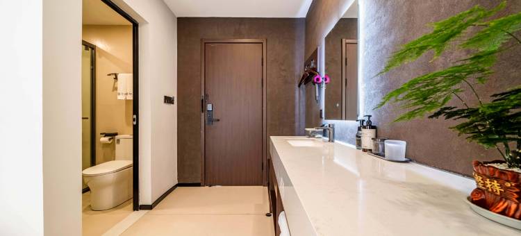 御蓝酒店(景德镇陶阳里景区人民广场店)图片