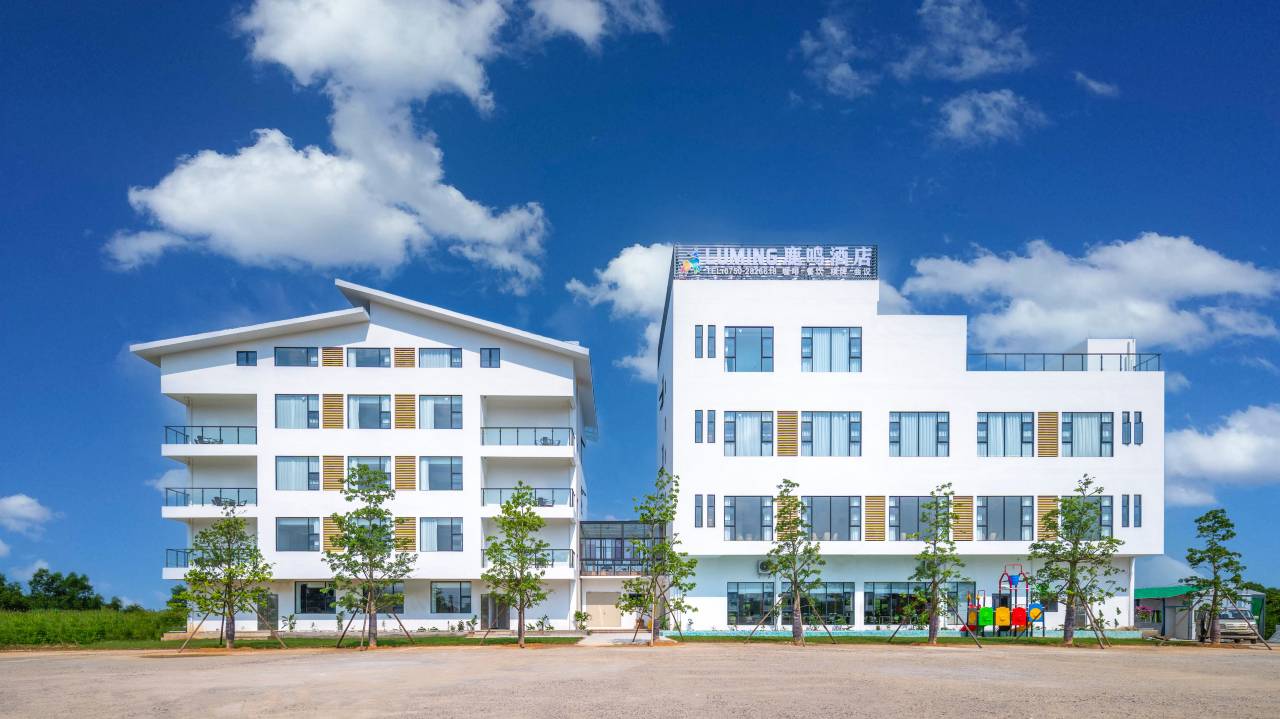 鹿鸣·稻田乡村酒店(开平塘口店)图片