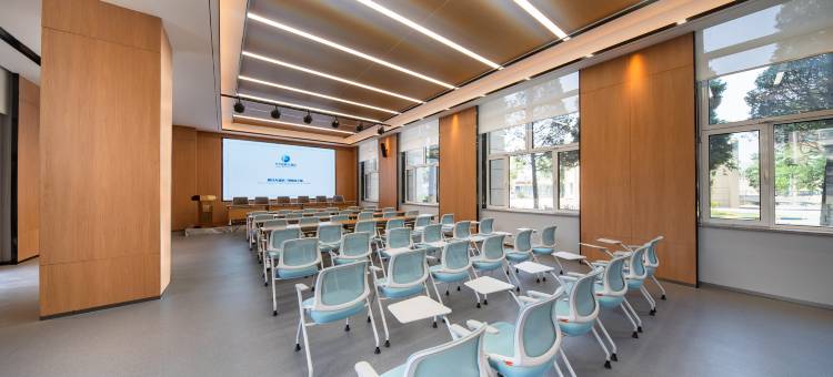 方大炭素大酒店图片