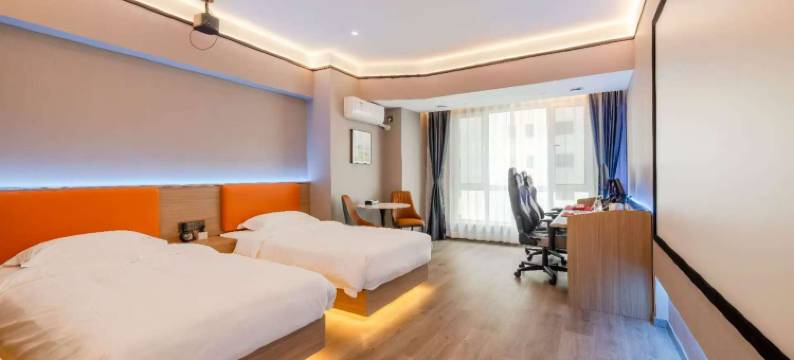 乐·爱电竞电影酒店(爱琴海购物广场店)图片