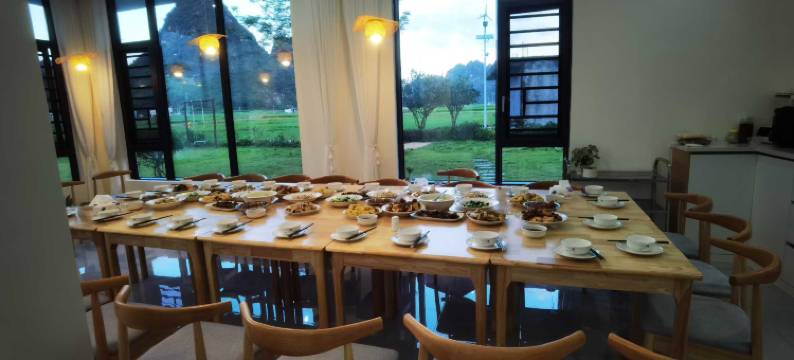 月亮山泉居图片