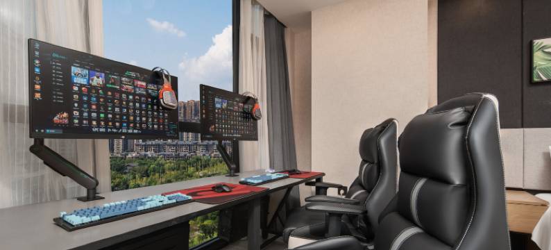 痞痞熊电竞酒店(平江百花台大道天岳汽车站店)图片