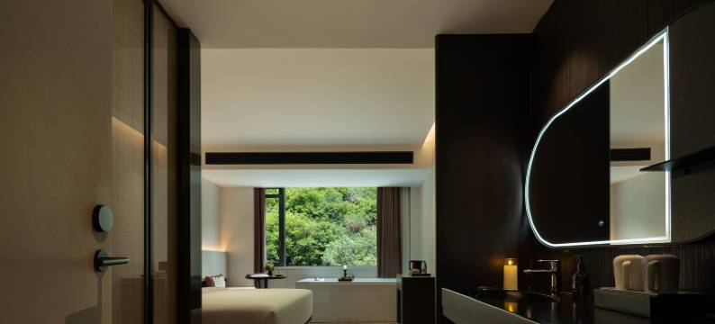 RelaxC丽宽·隐世汤泉酒店(毕棚沟理小路店)图片