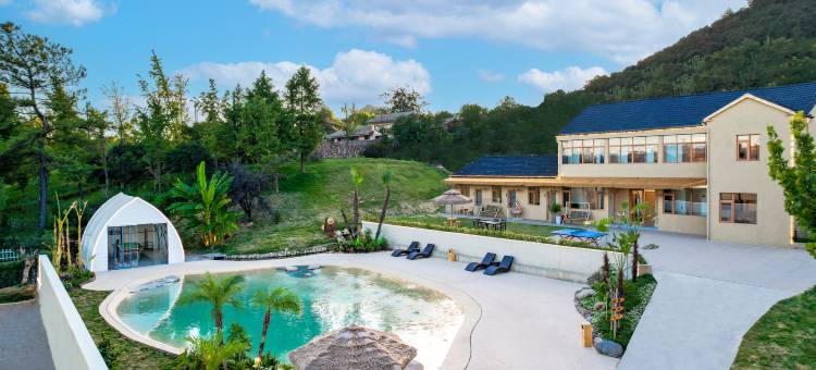 安吉泥巴院NIBA·草坪咖啡·泥筑休闲艺宿图片