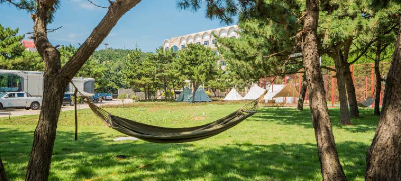 威海合庆湾太空舱民宿(半月湾店)图片