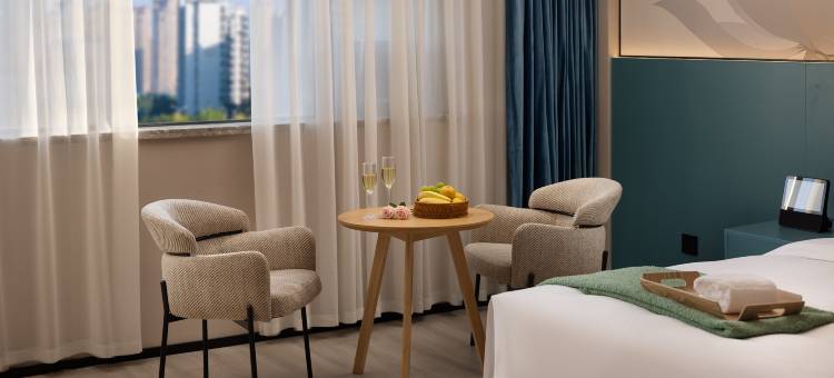 栀子轻居酒店(掇刀区政府店)图片