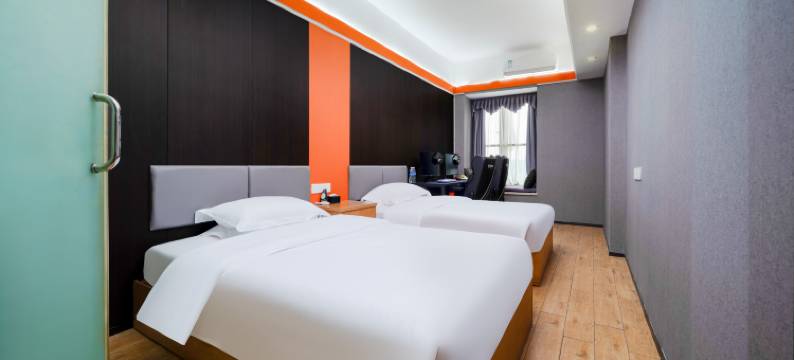 灵狐电竞酒店(长沙高铁吾悦广场店)图片