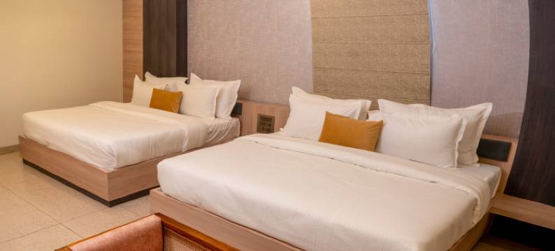 OPO Horizon Surbhi Grant,卡图夏姆(OPO Horizon Surbhi Grant,Khatu Shyam)图片