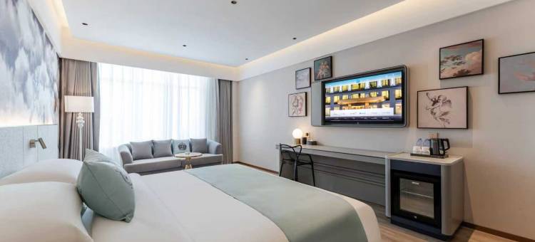 兰欧尚品酒店(宝鸡陇县关山大道店)图片