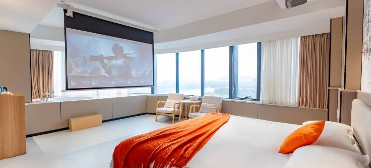 观澜湖景民宿(马鞍山金鹰国际购物中心店)图片