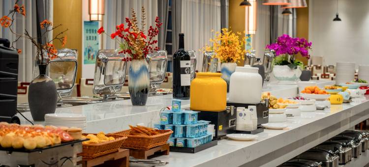 临沂人才学术交流中心酒店(应用科技城店)图片