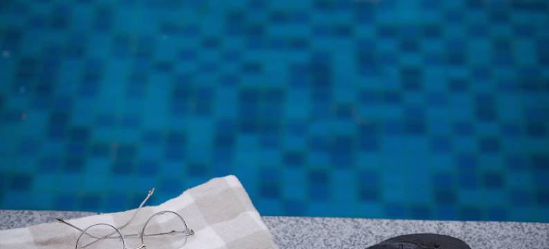 Lux Home Harbor Bay图片