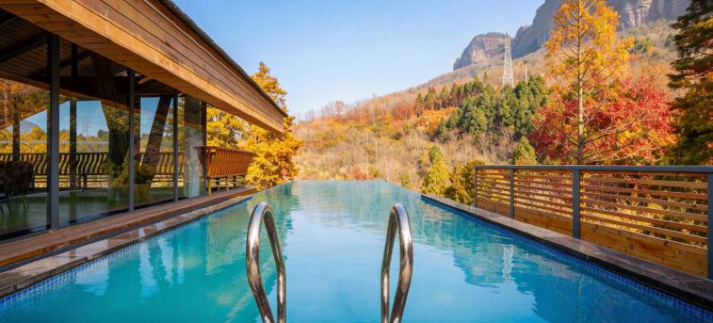 云孚里庄园·溪畔VILLA野奢富硒温汤度假别墅(剑阁双旗美村店)图片