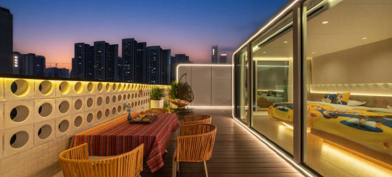 欢禧智享酒店(湛江万达广场金沙湾风景区店)图片