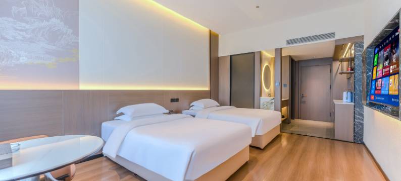 圣世国际酒店(白水仓颉路店)图片