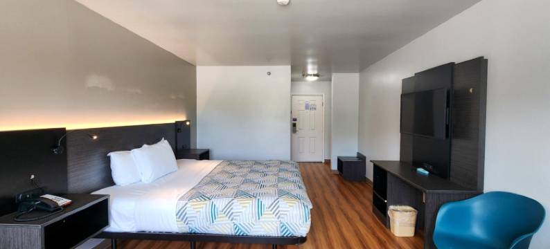 德克萨斯恩尼斯 6 号汽车旅馆(Motel 6 Ennis, TX)图片