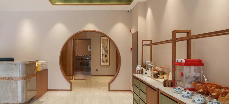 白鹭里云宿酒店(周口黄河路红星美凯龙全球家居生活广场店)图片