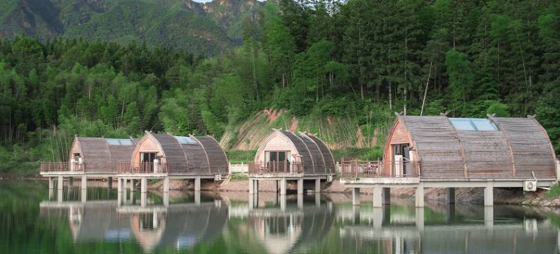 资溪冠合芳草地度假酒店图片