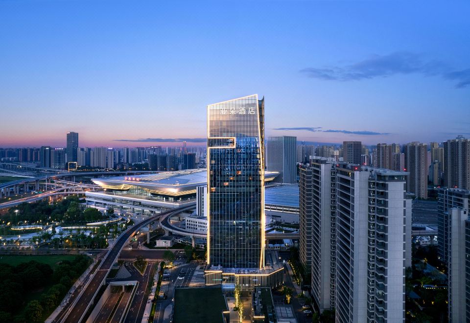 Atour Hotel (Hefei West Railway Station West Square) over view