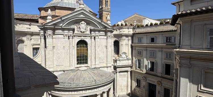 甘比拉西宫公寓酒店罗马(Palazzo Gambirasi Aparthotel Roma)图片