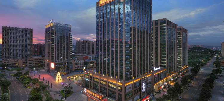 维纳斯皇家酒店(梧州火车站玫瑰湖公园店)图片
