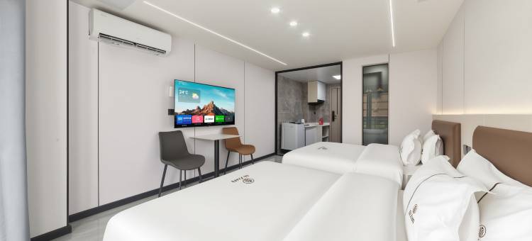 比尊旅居(浦西万达店)图片