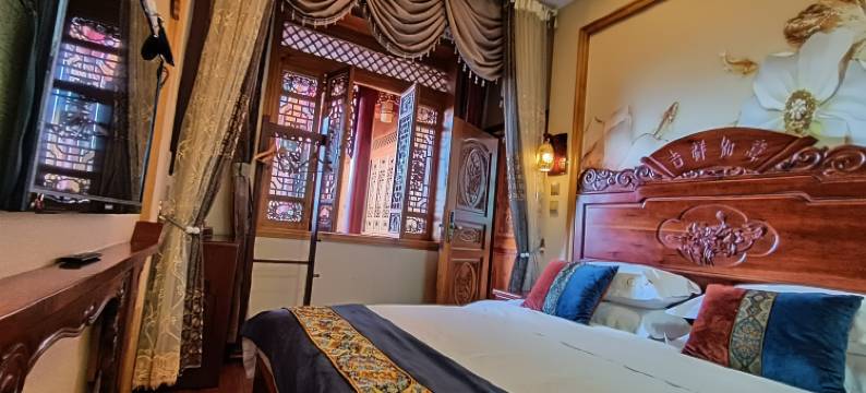 巍山圣安居客栈图片