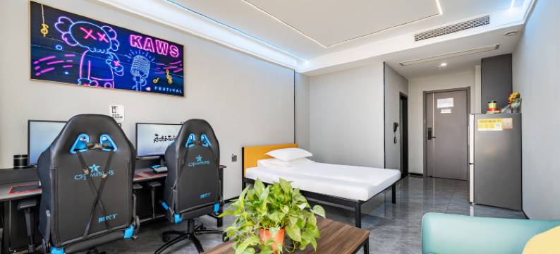 Yu悦电竞酒店(郑州东站店)图片