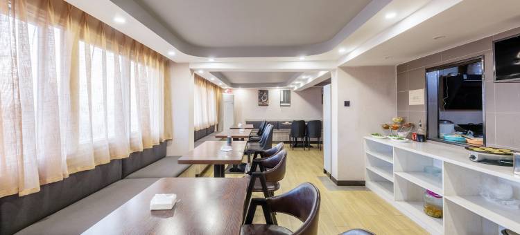 尚特优品酒店(咸宁通山政府广场客运站店)图片