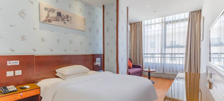 城市之家酒店(许昌高铁东站地铁站店)图片