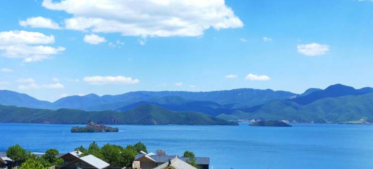 泸沽湖银湖岛大酒店图片