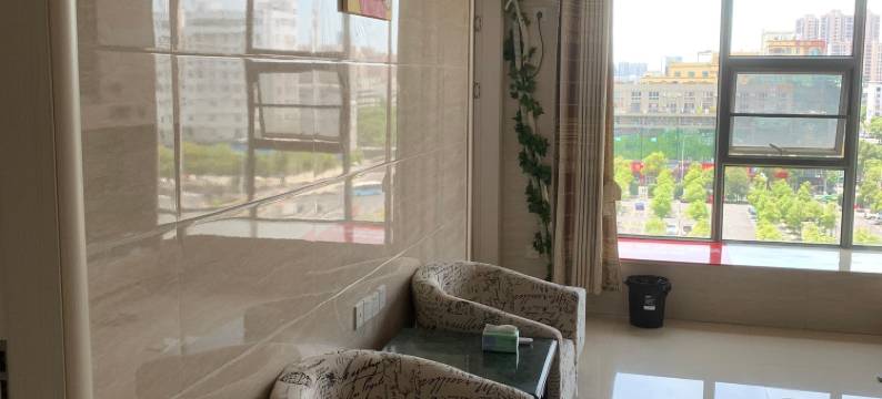 吉安青旅拾光民宿(吉安站店)图片