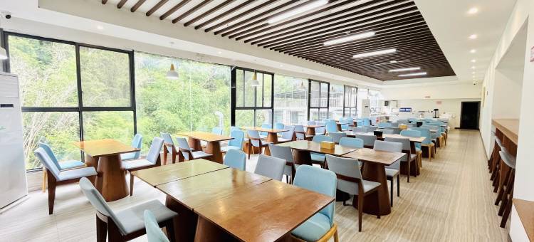 阳朔丽盛大酒店(印象刘三姐店)图片