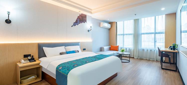 艺龙瑞云酒店(合肥瑶海工业园方庙地铁站店)图片