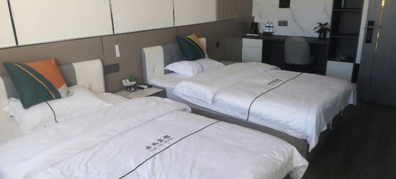 正镶白旗云阁宾馆图片