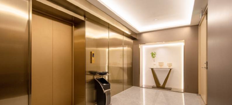 窝趣服务式公寓酒店(深圳红岭地铁站店)图片