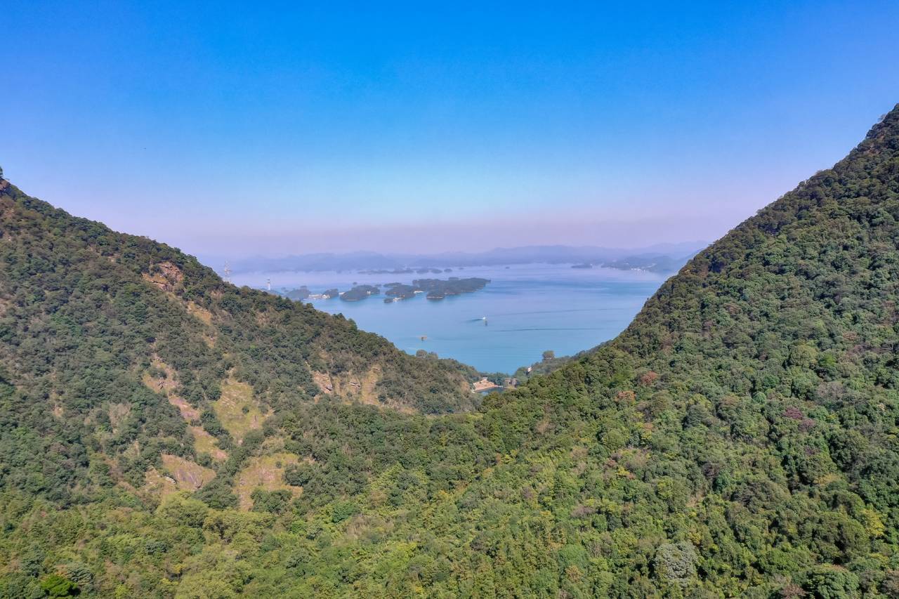花筑·桃花坞温泉别墅民宿(庐山西海风景名胜区店)图片