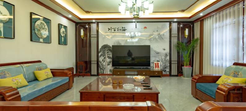 丽江玉龙山海居图片