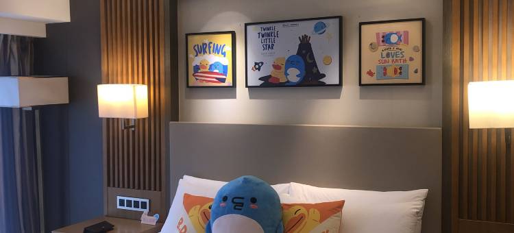 福州三迪华美达广场酒店(仓山万达金祥地铁站店)图片