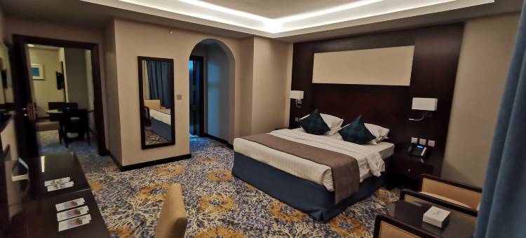 梅尔库雷吉达阿尔哈姆拉酒店(Merkure Jeddah Al Hamraa Hotel)图片