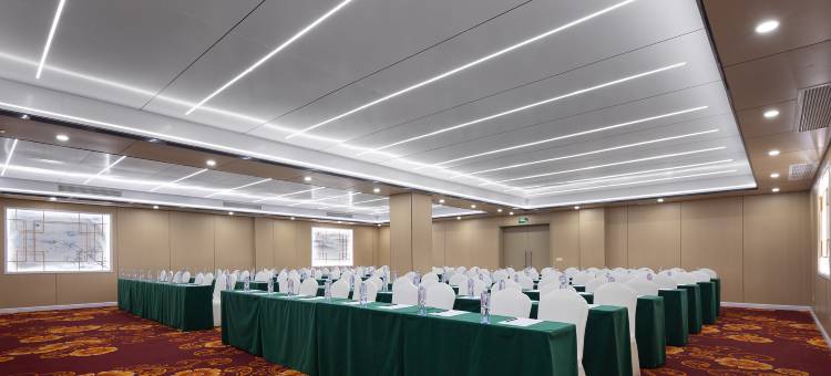 长沙景文花园酒店(长沙马栏山地铁站店)图片