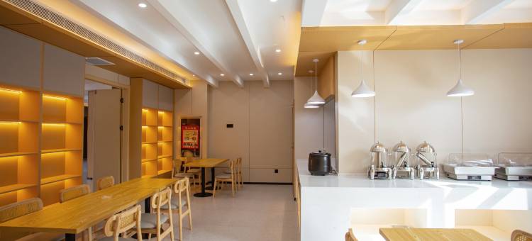 花美时酒店(喀什华凌市场店)图片