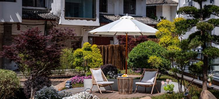 岚也设计师民宿(丽江古城大水车店)图片