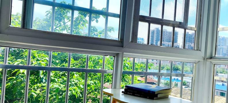 遇见四月青年旅舍(国际客运港侨港银滩店)图片