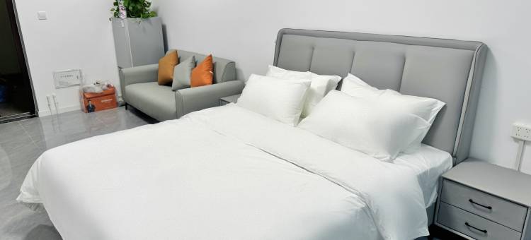 瑞咖民宿(平顶山开源路鹰城世贸店)图片