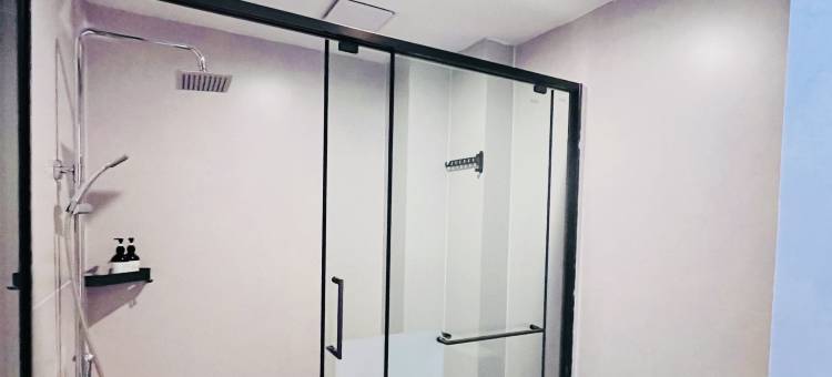 玛旁雍措温泉酒店图片