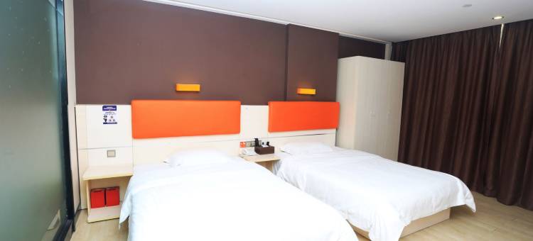 万游电竞公寓(黄埠店)图片